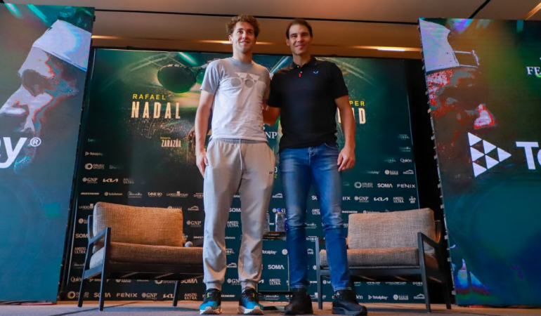 Casper Ruud y Rafa Nadal están listos para su partido de exhibición / Foto: Luis Garduño