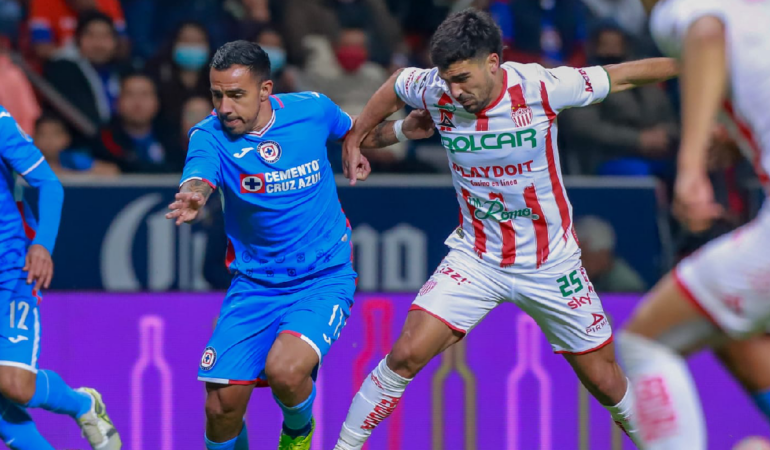 Cruz Azul y Necaxa empataron sin goles en la Copa Sky / Foto: Luis Garduño