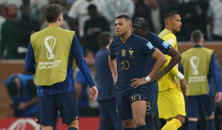 Mbappé demostró ser el mejor futbolista del momento pero no le alcanzó para el bicampeonato. Foto: Érik Estrella