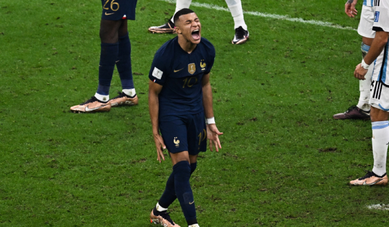 Mbappé es el líder del vestuario en Francia / Foto: AFP