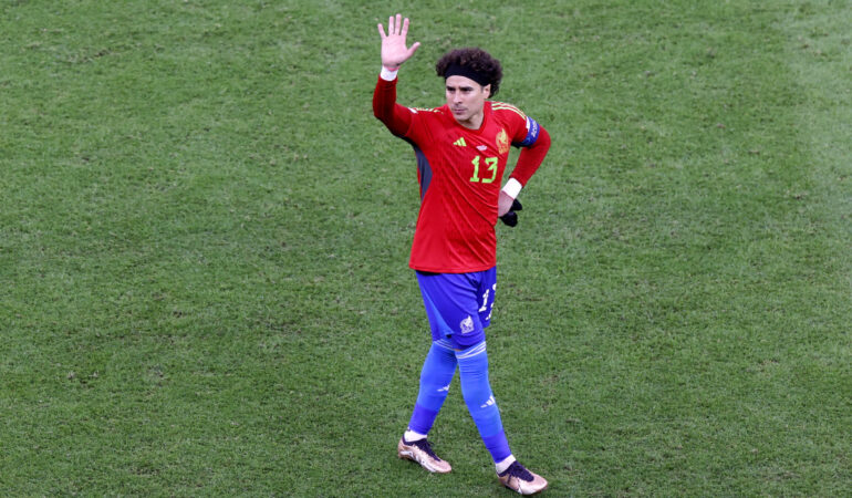 Ochoa y los demás veteranos el Tri deben irse, cree Luis García. FOTO: Erik Estrella | ESTO / ENVIADO