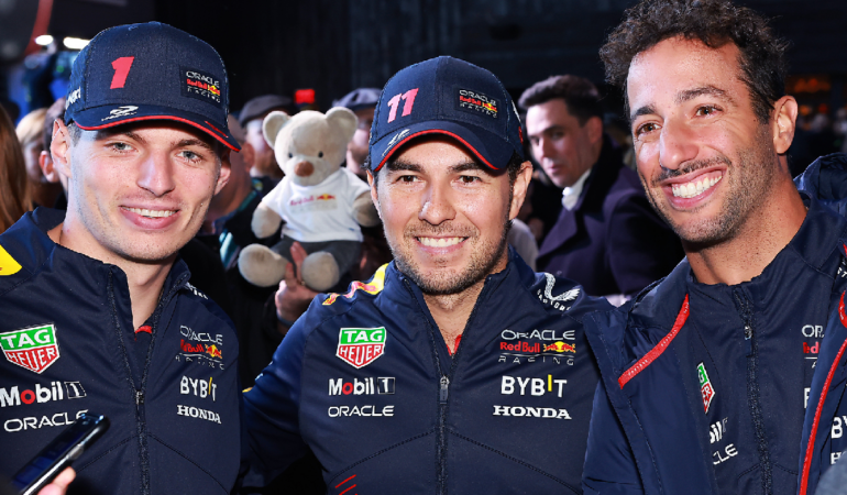 Checo no es uno de los favoritos para Verstappen / Foto: @redbullracing