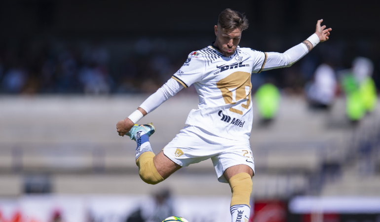 El Palermo Ortiz sale de titular ante Chivas. Foto: Mexsport