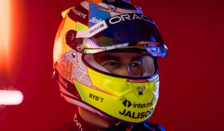 Checo Pérez: Así es el casco del mexicano para la temporada 2023 de F1. | Foto: Cortesía Red Bull