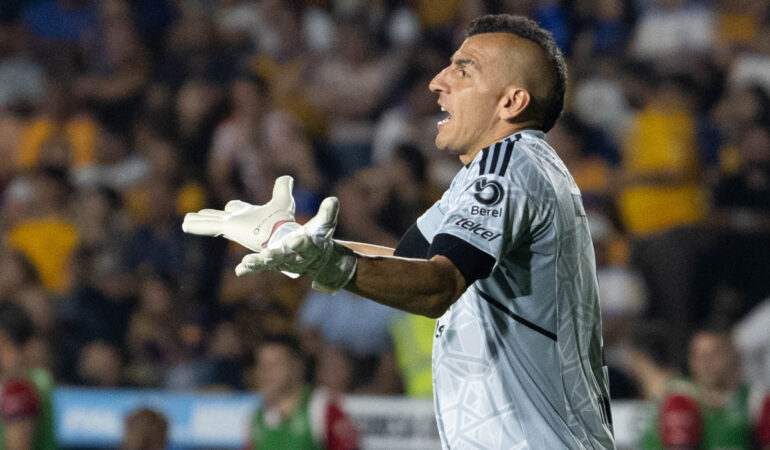Nahuel Guzmán ha tenido actitudes antideportivas a lo largo de su carrera. FOTO: Mexsport