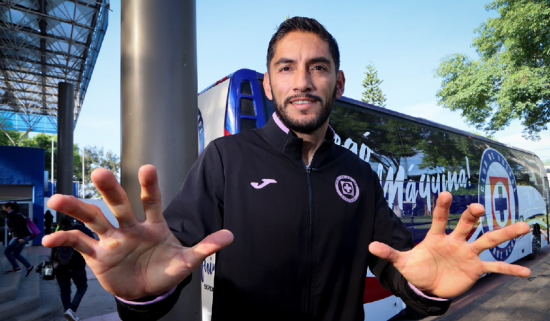 Chuy Corona está listo para los retos que vengan con Cruz Azul / Foto: Oswaldo Figueroa