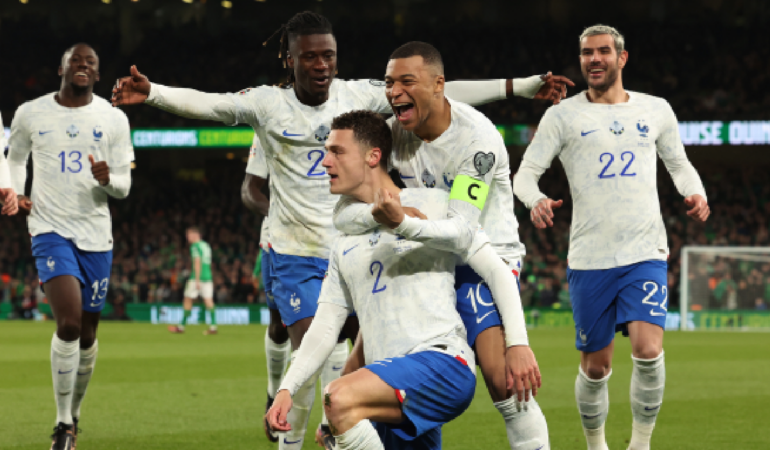 Pavard hizo su tercer gol con Francia / Foto: EFE