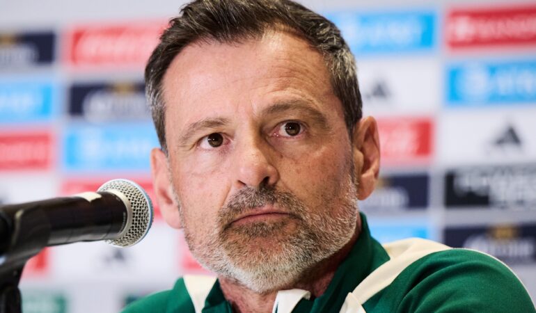 Diego Cocca pidió paciencia a la afición: