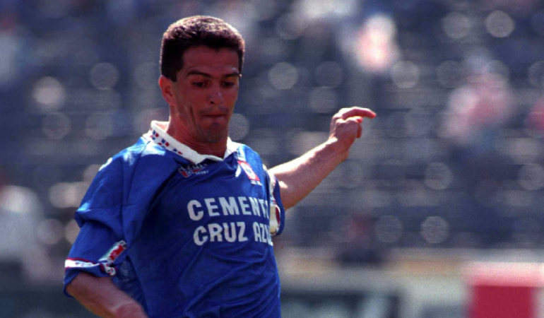 Carlos Hermosillo aseguró que su corazón es cementero / Foto: Mexsport