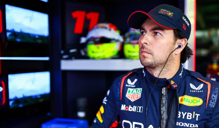 Checo Pérez tendrá que remontar varias posiciones / Foto: @SChecoPerez