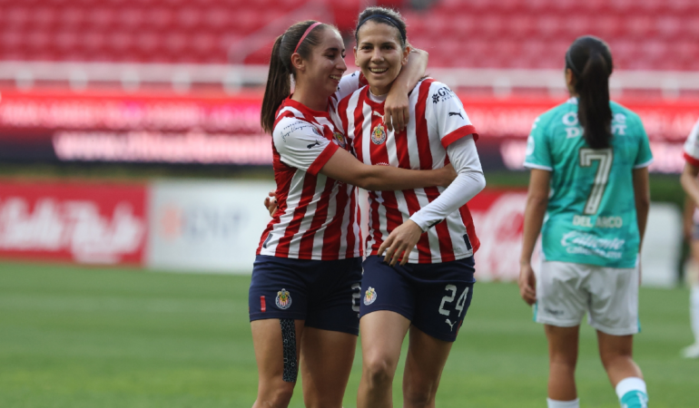 Chivas tuvo el esperado regreso de Licha Cervantes _ Foto_ Mexsport