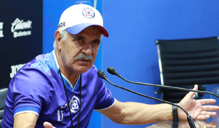 El Tuca Ferretti demostró su descontento con algunas cosas del futbol nacional / Foto: Martín Montiel