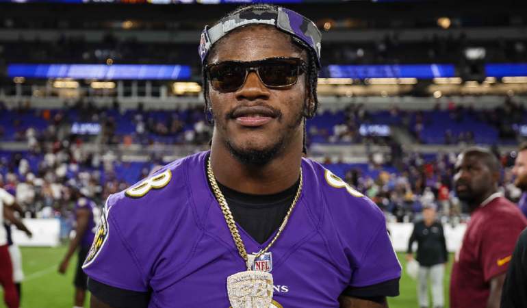 Lamar Jackson se quedara en Baltimore, firmo por 5 años más _ Foto_ Reuters