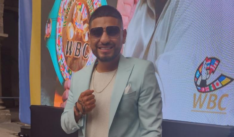 Abner Mares analiza si regresa al ring. Foto: Osiris Mendez