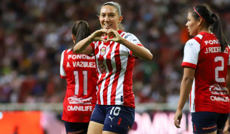 Adriana Iturbide marcó el gol con el que Chivas remontó parcialmente a las Tuzas | Foto: David Tamayo