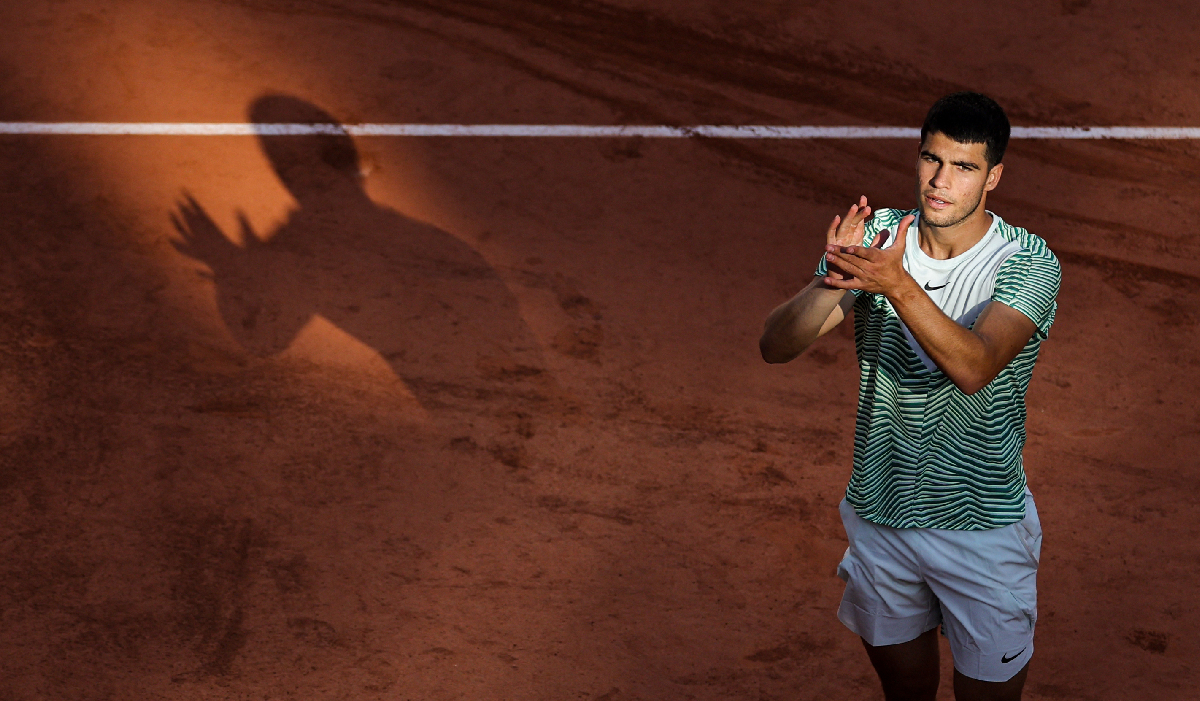 Roland Garros Carlos Alcaraz arrolló a Taro Daniel para llegar a la