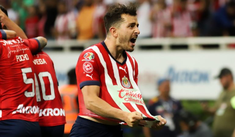 Chivas por fin pudo ganarle al Atlas y los saco de la Liguilla _ Foto_ David Tamayo