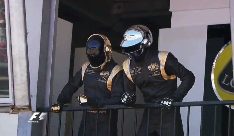 Daft Punk estuvo en el paddock con Lotus previo al GP de Monaco en 2013 _ Foto_ Especial