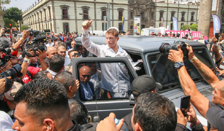 El Canelo Alvarez ya siente el cariño de su tierra, Guadalajara _ Foto_