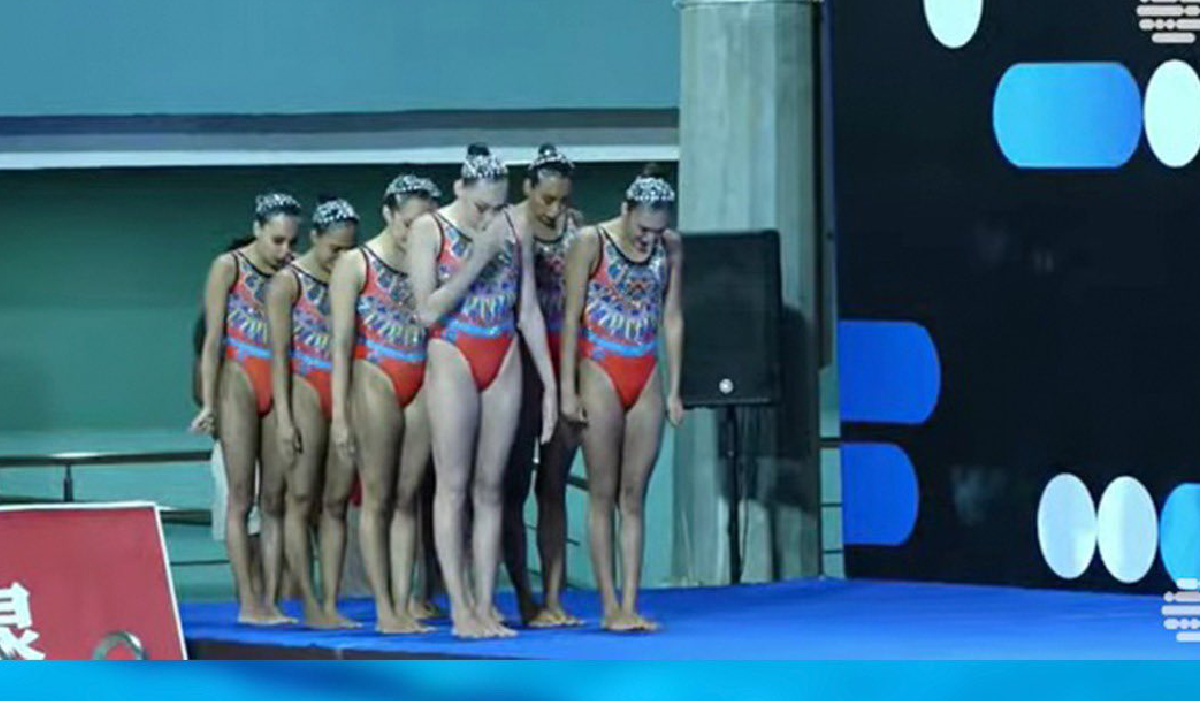 La Jornada - A la final, el equipo mexicano de natación artística