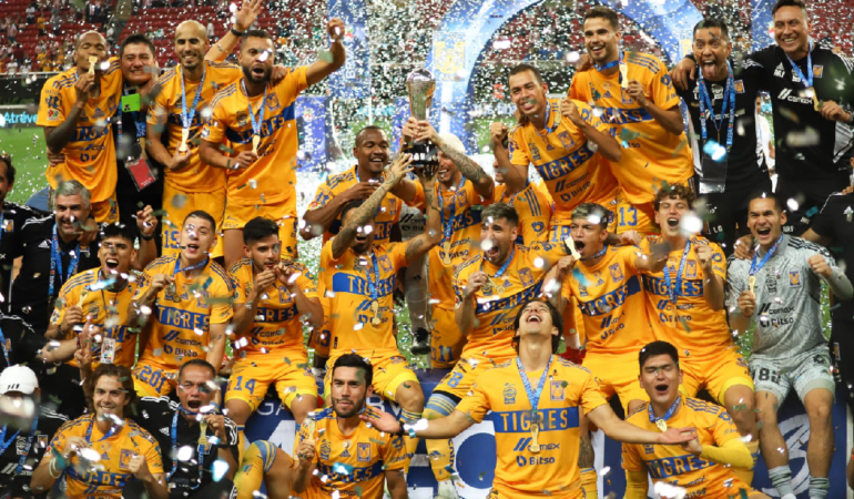 El equipo universitario logró su octavo título del fútbol mexicano