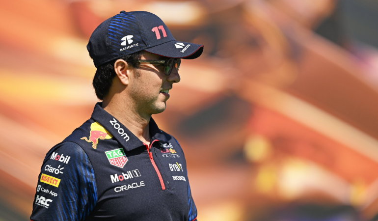 Checo Pérez fue criticado por su actuación en Canadá / Foto: @SChecoPerez