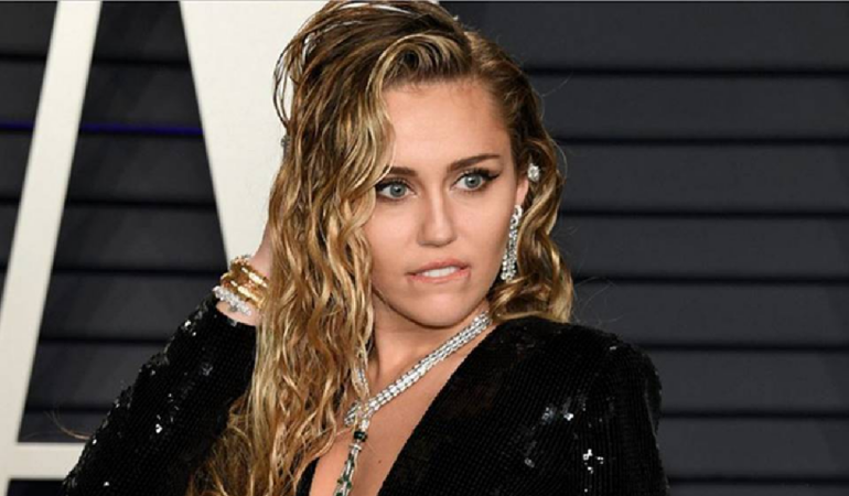 Miley Cyrus podría amenizar el medio tiempo de la NFL. Foto: cortesía