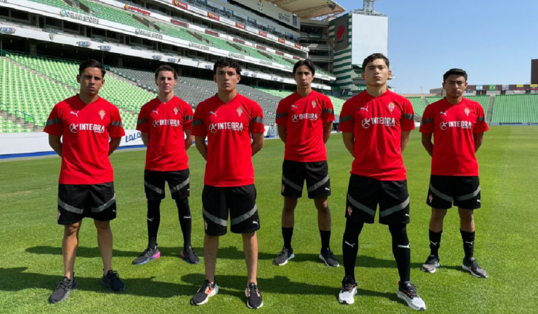 Crece la legión europea! Ellos son los mexicanos que entrenarán con el  Sporting de Gijón