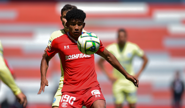 Isaías Violante peleara la titularidad con Toluca. Foto: Mexsport