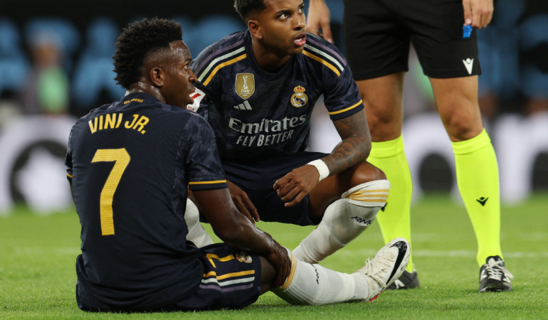 El jugador no pudo continuar y abandonó el partido / Foto: Reuters