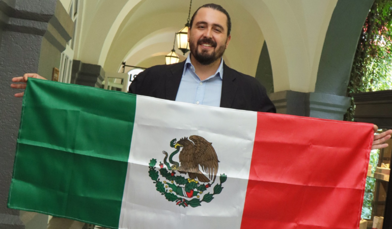 Amaury Vergara aseguró que no aceptará naturalizados en Chivas. FOTO: OSWALDO FIGUEROA