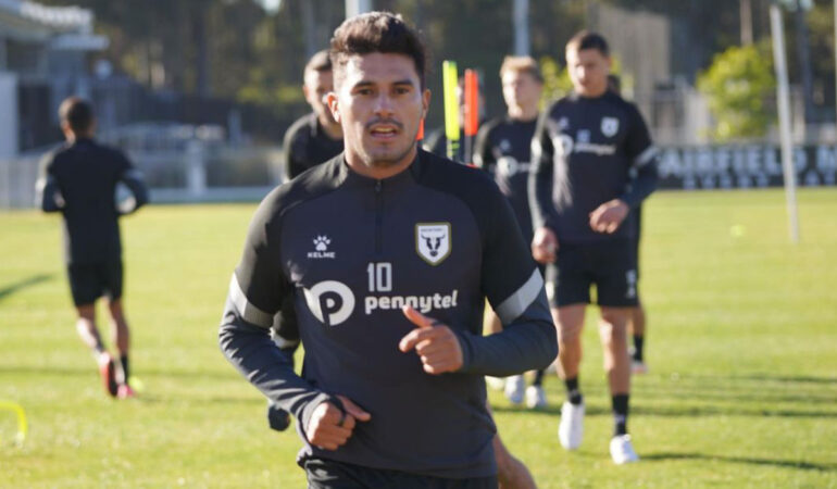 Ulises Dávila conoce el futbol australiano a la perfección. FOTO: Instagram @ulidavila
