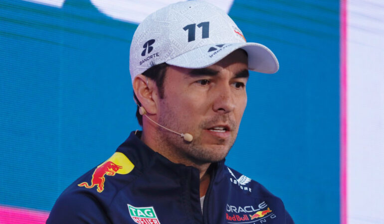 Checo Pérez pide respeto a los aficionados en el GP de México. FOTO: Ulises Bravo | ESTO