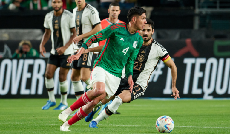 El Machín cree que este es el camino para que México crezca / Foto: Mexsport