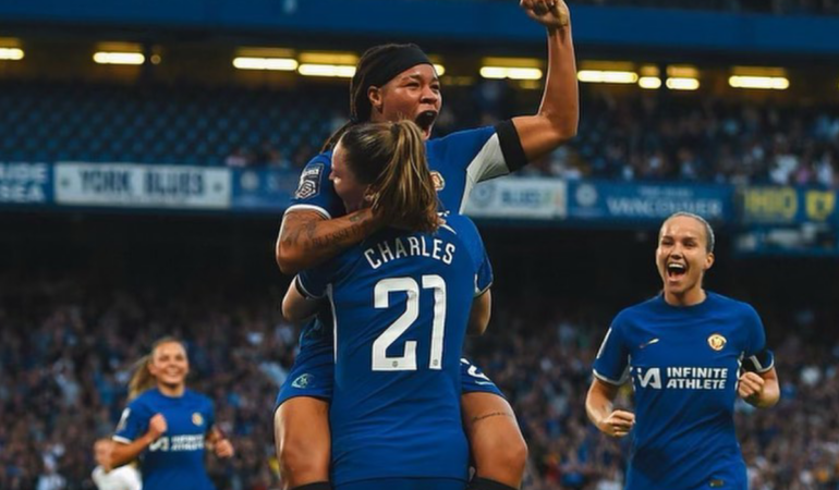Mia Fishel debutó con gol ante el Tottenham / Foto: IG Chelsea Femenil