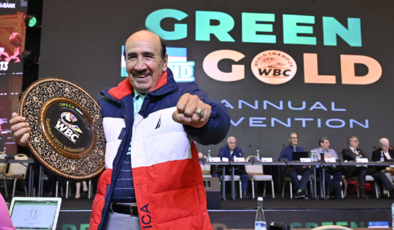 Carlos Zárate se mostró agradecido con la carrera que tuvo / Foto: Osiris Méndez