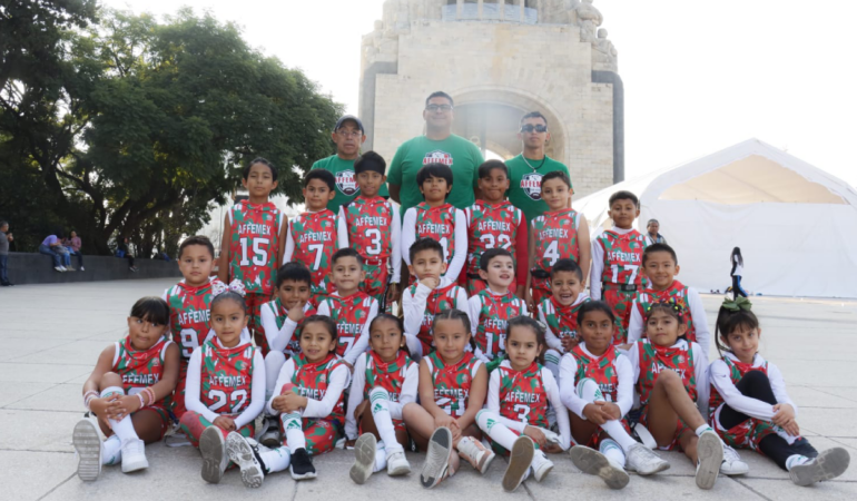 El Flag Football es cada vez más popular en México / Foto: Ulises Bravo