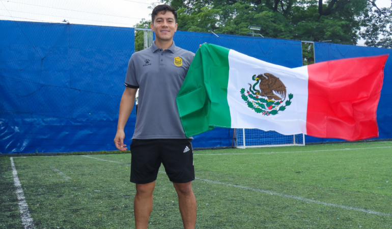 El Tortas quiere que México le gane a Honduras. FOTO: OSWALDO FIGUEROA