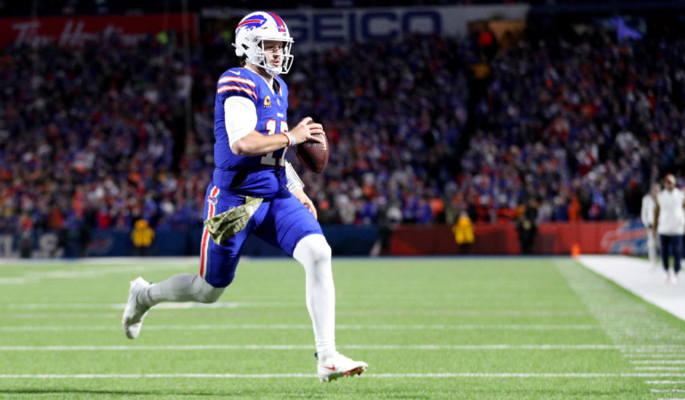 Josh Allen tiene el mejor número de intercepciones. Foto: AFP