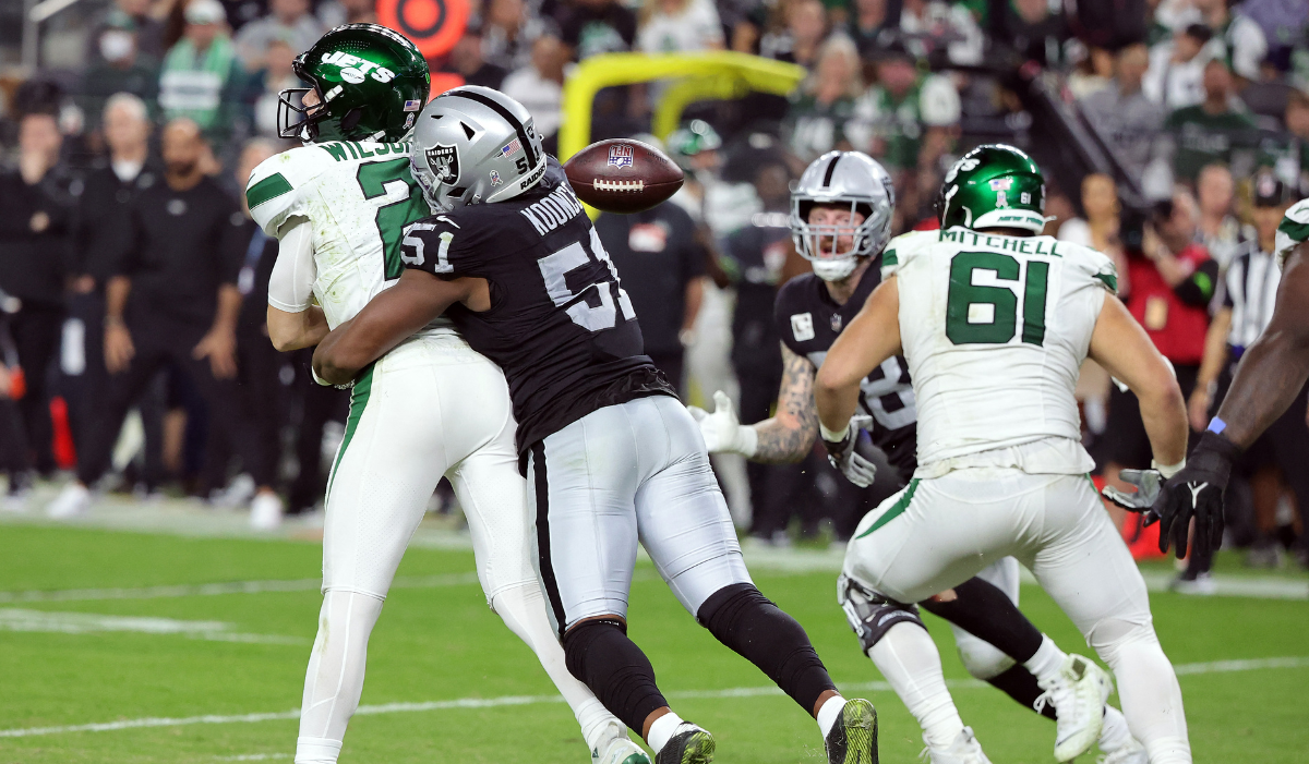 Zach Wilson no da una y los Jets volvieron a perder, ahora ante Raiders