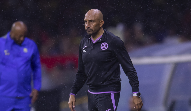 Óscar Pérez dejaría la dirección deportiva de Cruz Azul / Foto: Mexsport
