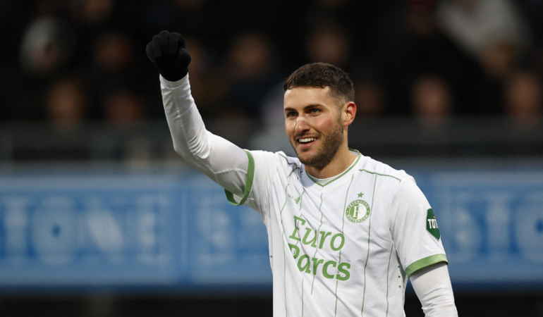 Santi Giménez llevaba cuatro partidos sin marcar con el Feyenoord Foto_AFP
