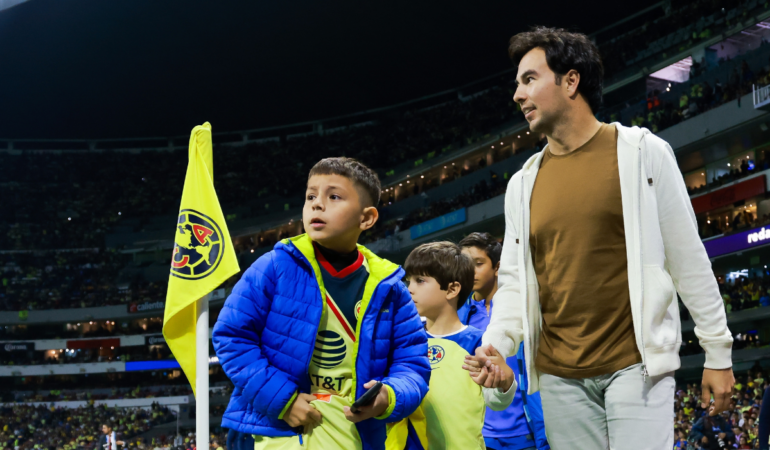 Checo Pérez tuvo unas vacaciones comunes como cualquier persona Foto_Mexsport
