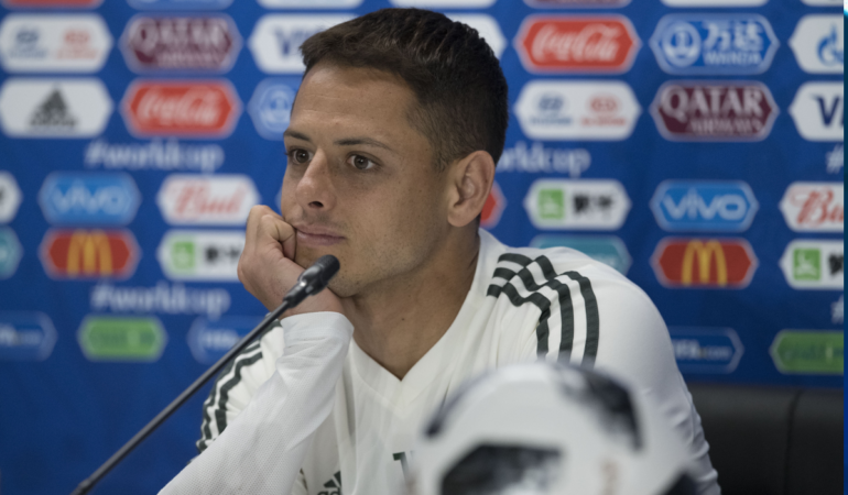 Chicharito ha estado más en escándalos extra cancha / Foto: Mexsport