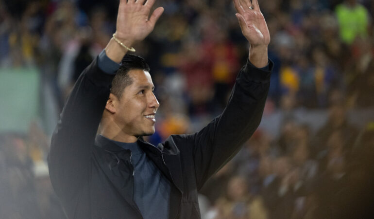Hugo Ayala llega como directivo a las Tigres femenil. FOTO: @TigresFemenil