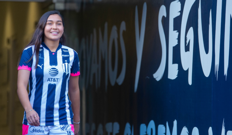 Nicole Pérez sabe del compromiso que Rayadas tiene con su afición. FOTO: MEXSPORT