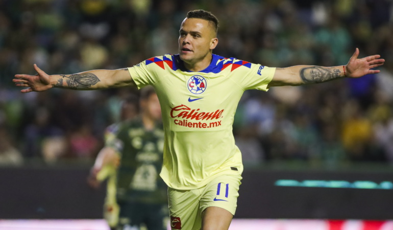 Cabecita fue el autor del único gol del encuentro / Foto: Mexsport