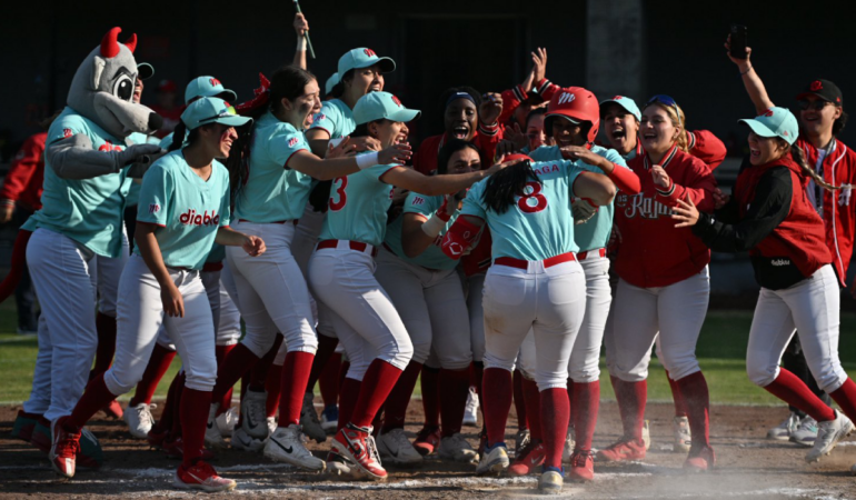 Diablos rojos Femenil llegó a 10 victorias en la LMS. FOTO: CORTESÍA