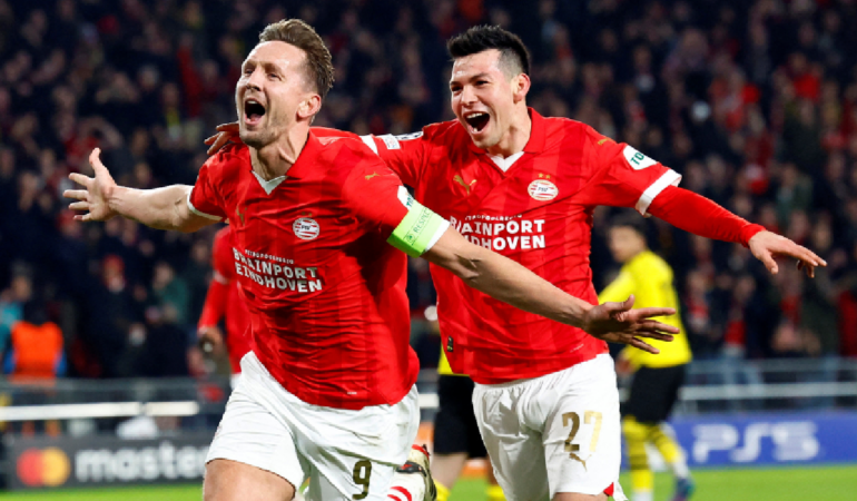 Lozano asistió a De Jong para que firmara su triplete Foto_Reuters