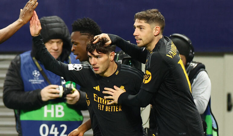 Real Madrid se lleva una victoria complicada en Alemania. FOTO: Reuters